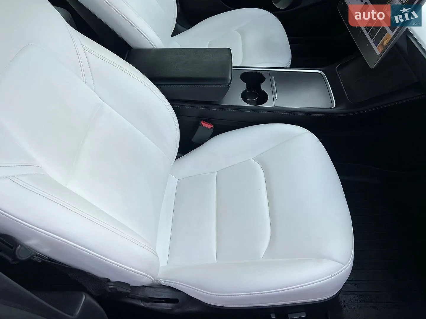 2021 Tesla Model 3 - мініатюра 31
