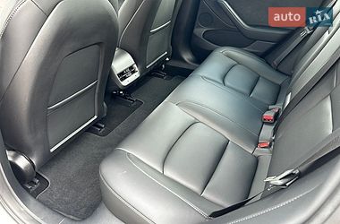 Седан Tesla Model 3 2023 в Дніпрі