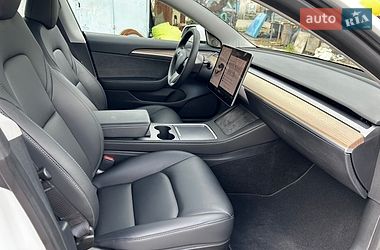 Седан Tesla Model 3 2023 в Дніпрі