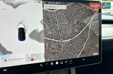Седан Tesla Model 3 2023 в Дніпрі