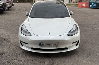 Седан Tesla Model 3 2021 в Запоріжжі