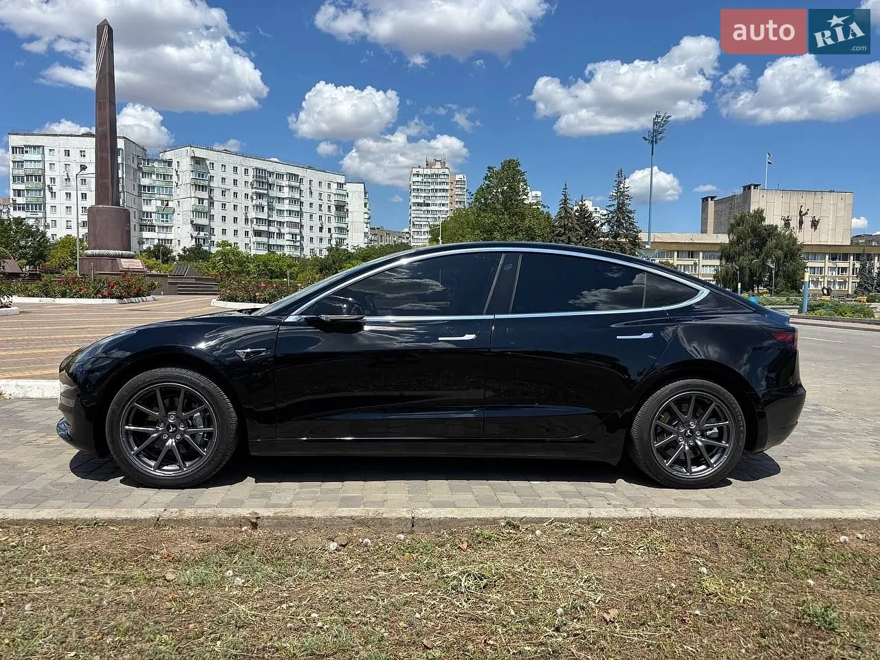 2019 Tesla Model 3 - мініатюра 4
