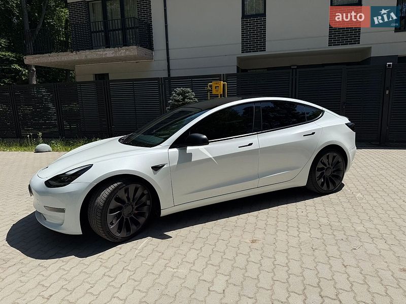 Седан Tesla Model 3 2023 в Львові фото 4 Седан Tesla Model 3 2023 в Львові