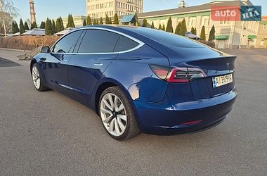 Седан Tesla Model 3 2019 в Києві