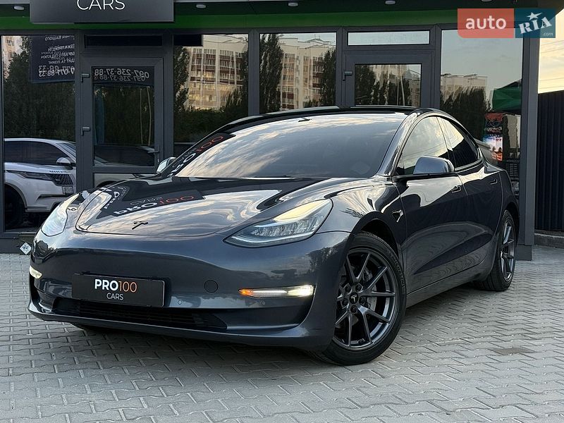 Седан Tesla Model 3 2022 в Киеве фото 3 Седан Tesla Model 3 2022 в Киеве