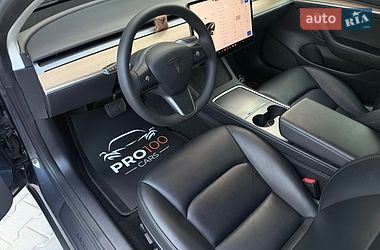 Седан Tesla Model 3 2022 в Киеве фото 24 Седан Tesla Model 3 2022 в Киеве