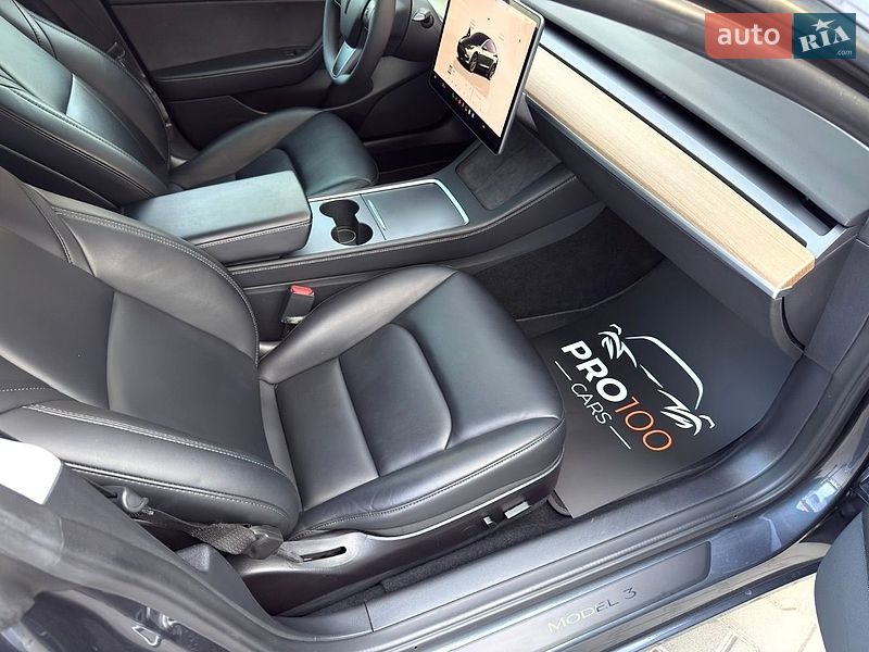 Седан Tesla Model 3 2022 в Киеве фото 29 Седан Tesla Model 3 2022 в Киеве