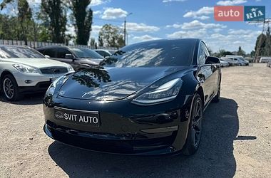Седан Tesla Model 3 2019 в Николаеве