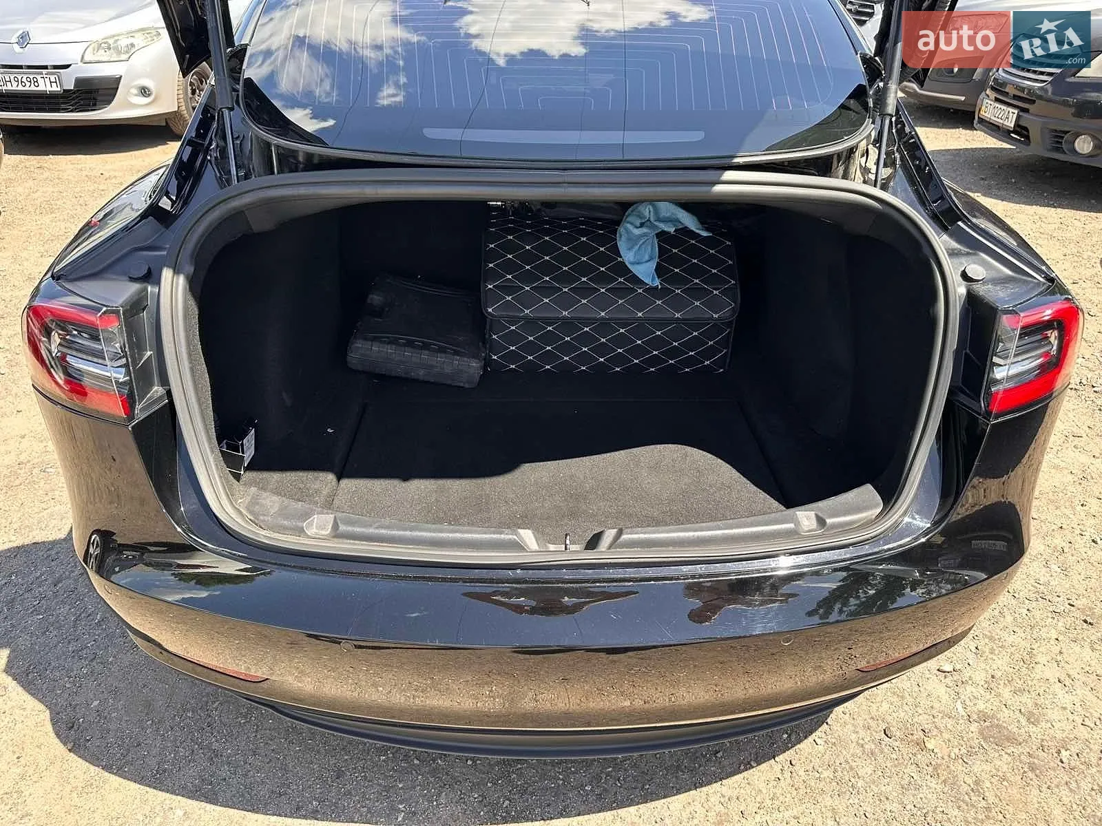 2019 Tesla Model 3 - мініатюра 36