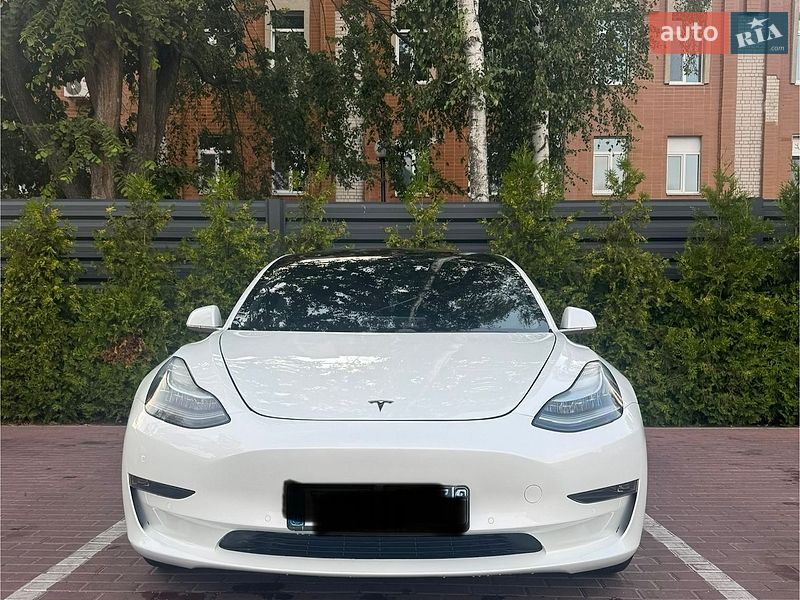 Седан Tesla Model 3 2019 в Черкасах фото 9 Седан Tesla Model 3 2019 в Черкасах