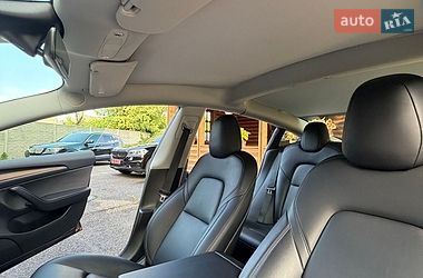 Седан Tesla Model 3 2023 в Харькове