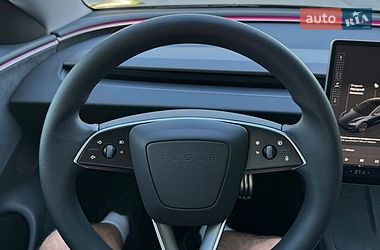 Седан Tesla Model 3 2024 в Луцке