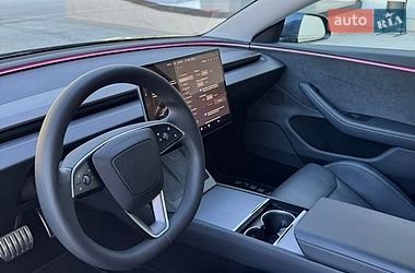 Седан Tesla Model 3 2024 в Луцке