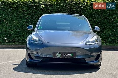 Седан Tesla Model 3 2021 в Києві