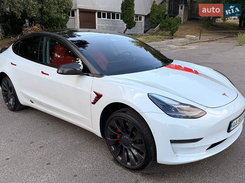 Седан Tesla Model 3 2021 в Киеве фото 6 Седан Tesla Model 3 2021 в Киеве
