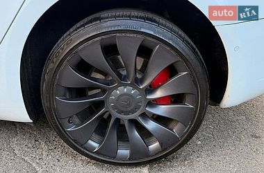 Седан Tesla Model 3 2021 в Киеве фото 8 Седан Tesla Model 3 2021 в Киеве
