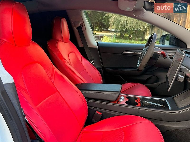 Седан Tesla Model 3 2021 в Киеве фото 13 Седан Tesla Model 3 2021 в Киеве
