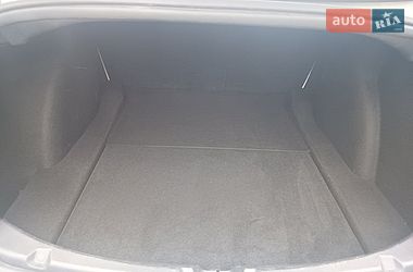 Седан Tesla Model 3 2019 в Киеве