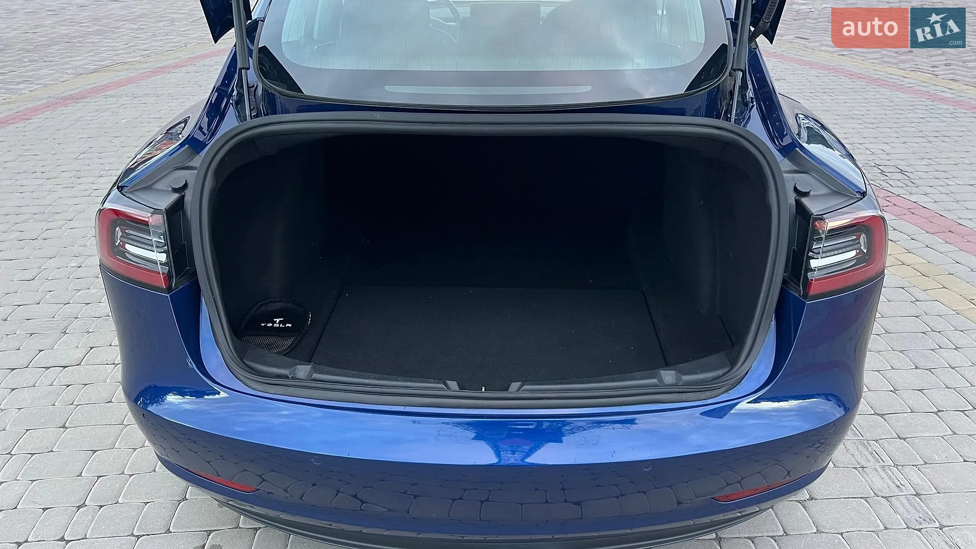 2018 Tesla Model 3 - мініатюра 12