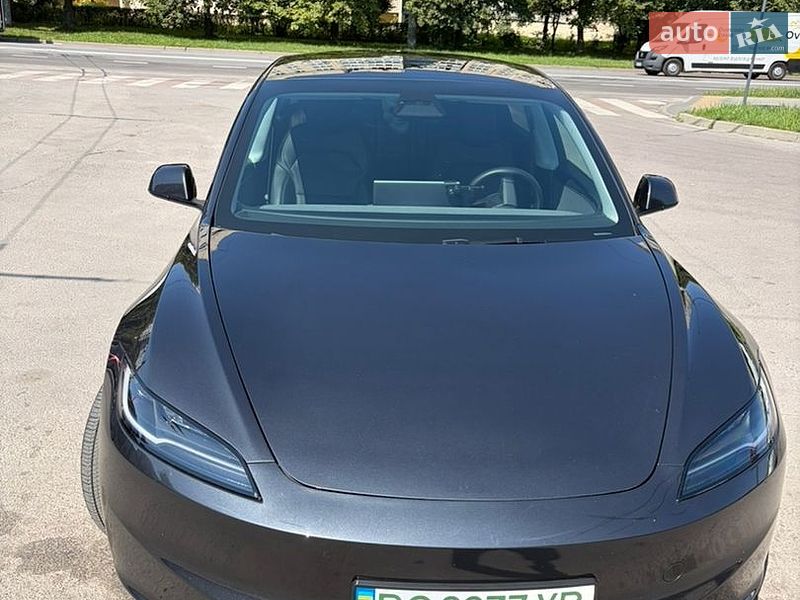 Седан Tesla Model 3 2024 в Львове фото 34 Седан Tesla Model 3 2024 в Львове