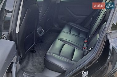 Седан Tesla Model 3 2018 в Луцьку
