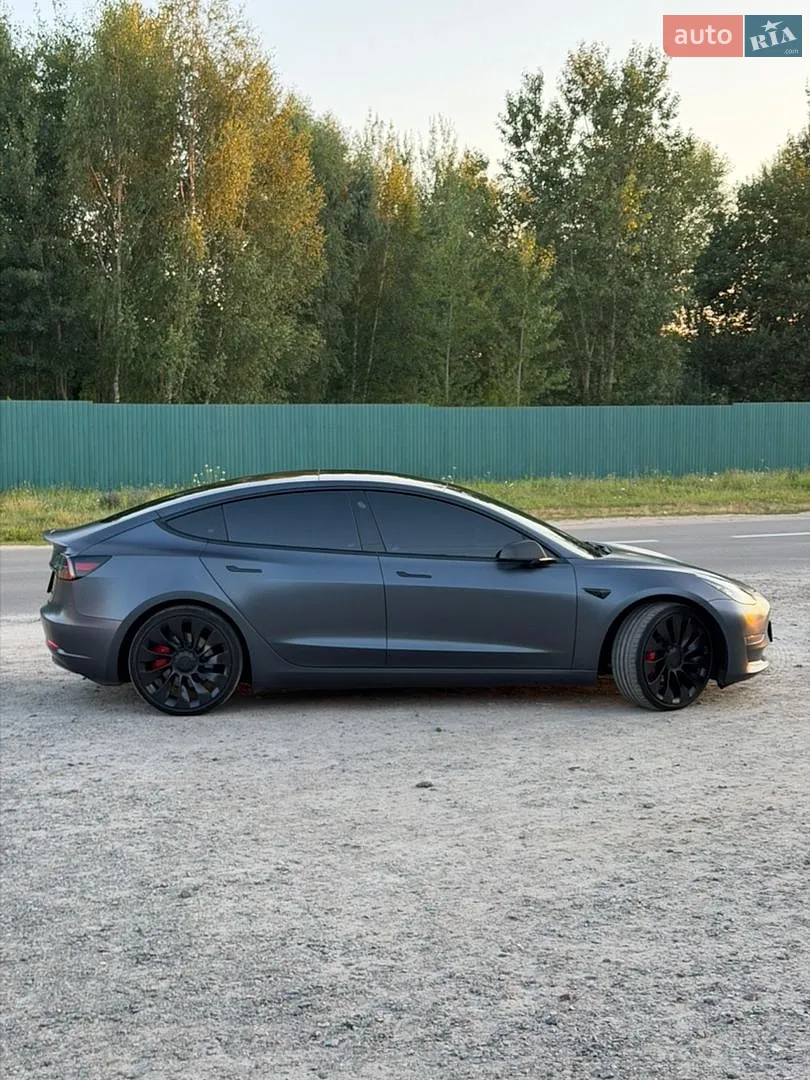 2022 Tesla Model 3 - мініатюра 10