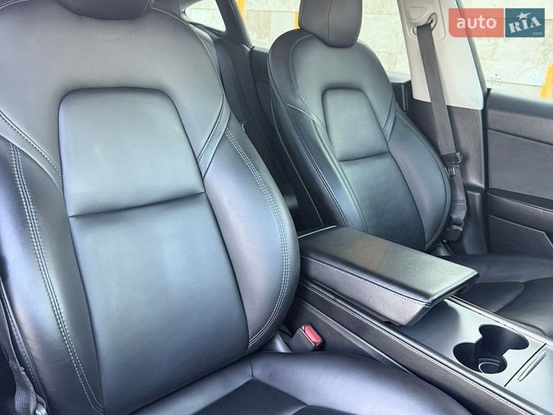 Седан Tesla Model 3 2021 в Львове фото 13 Седан Tesla Model 3 2021 в Львове