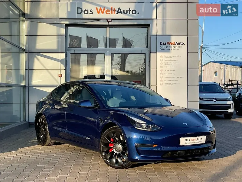 Tesla Model 3 2021