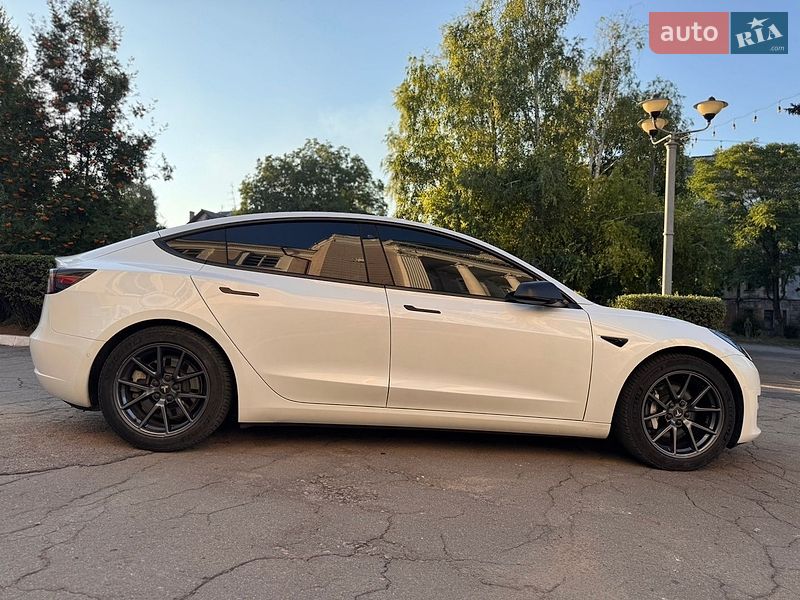 Седан Tesla Model 3 2021 в Каменском фото 8 Седан Tesla Model 3 2021 в Каменском