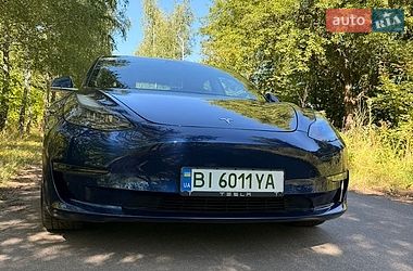 Седан Tesla Model 3 2019 в Лубнах