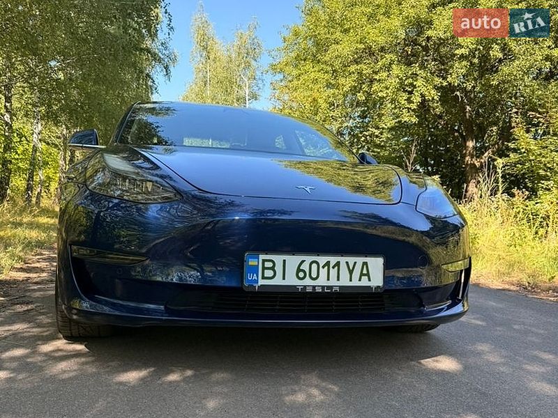 Седан Tesla Model 3 2019 в Лубнах