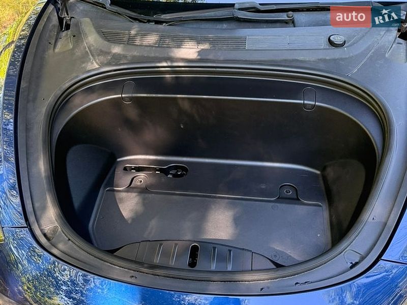 Седан Tesla Model 3 2019 в Лубнах