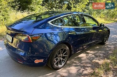 Седан Tesla Model 3 2019 в Лубнах