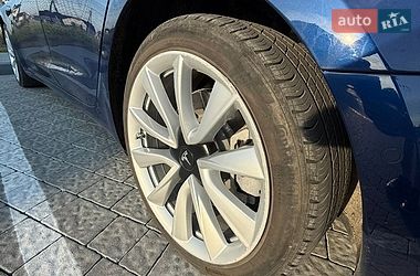 Седан Tesla Model 3 2020 в Львові фото 15 Седан Tesla Model 3 2020 в Львові