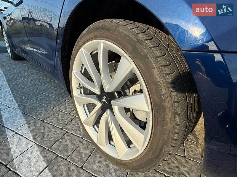 Седан Tesla Model 3 2020 в Львові фото 15 Седан Tesla Model 3 2020 в Львові