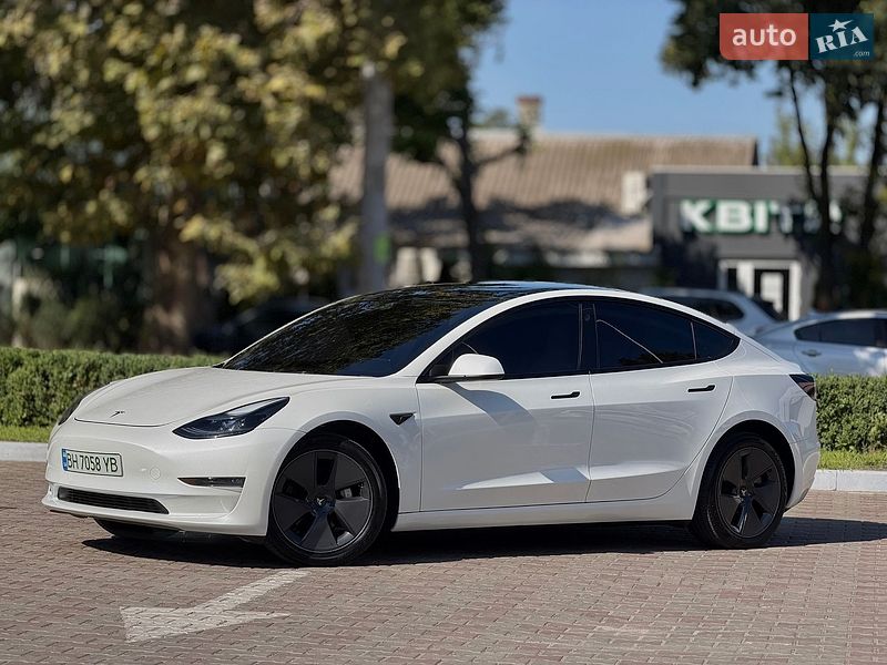 Седан Tesla Model 3 2023 в Одессе фото Седан Tesla Model 3 2023 в Одессе