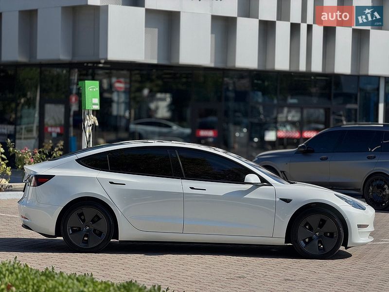 Седан Tesla Model 3 2023 в Одессе фото 11 Седан Tesla Model 3 2023 в Одессе