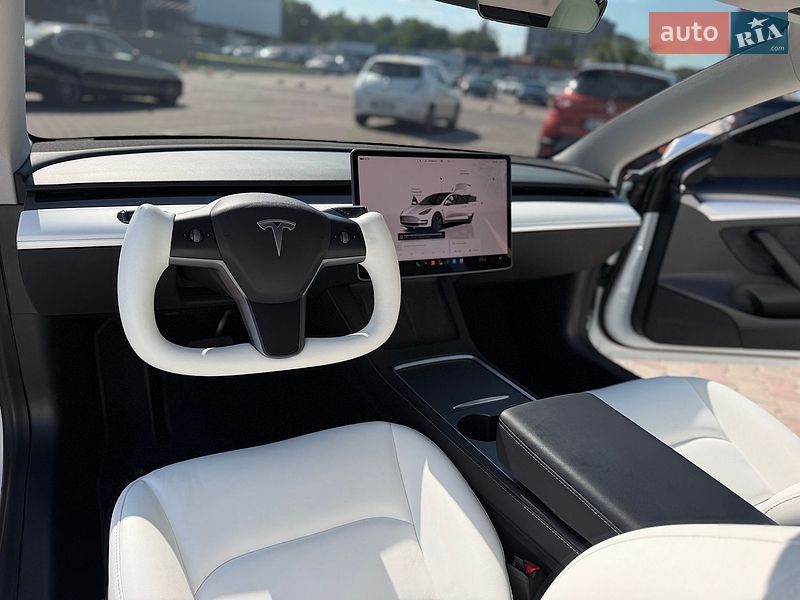 Седан Tesla Model 3 2023 в Одессе фото 20 Седан Tesla Model 3 2023 в Одессе