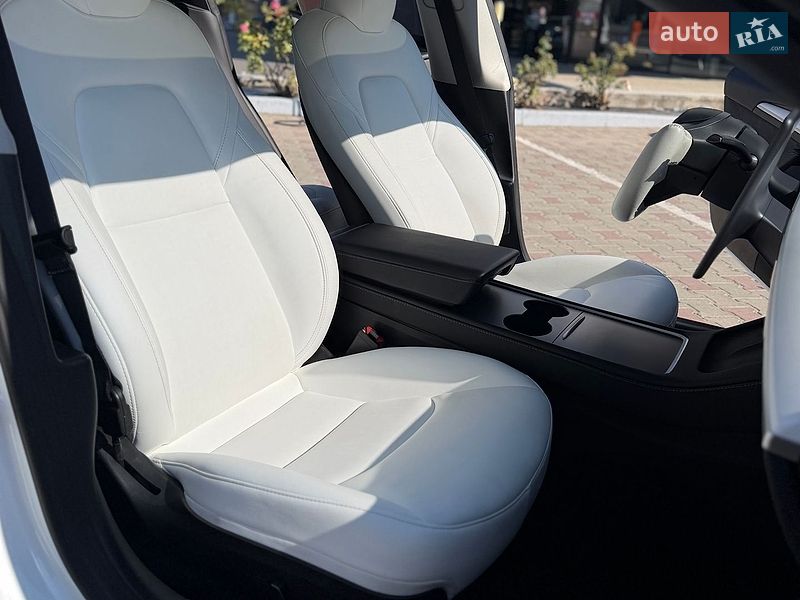Седан Tesla Model 3 2023 в Одессе фото 23 Седан Tesla Model 3 2023 в Одессе