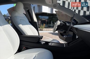 Седан Tesla Model 3 2023 в Одессе фото 24 Седан Tesla Model 3 2023 в Одессе