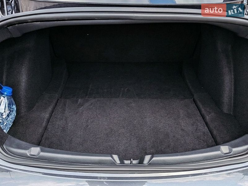 Седан Tesla Model 3 2019 в Одессе