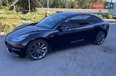 tesla model-3 2018 в Дніпро (Дніпропетровськ) від професійного продавця Den