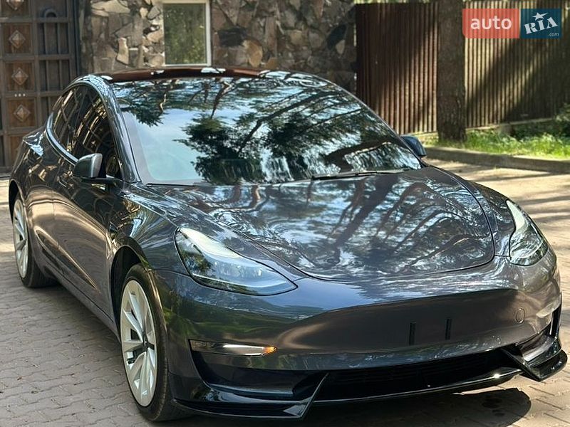Седан Tesla Model 3 2021 в Львові фото 8 Седан Tesla Model 3 2021 в Львові