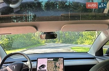 Седан Tesla Model 3 2021 в Львові фото 11 Седан Tesla Model 3 2021 в Львові