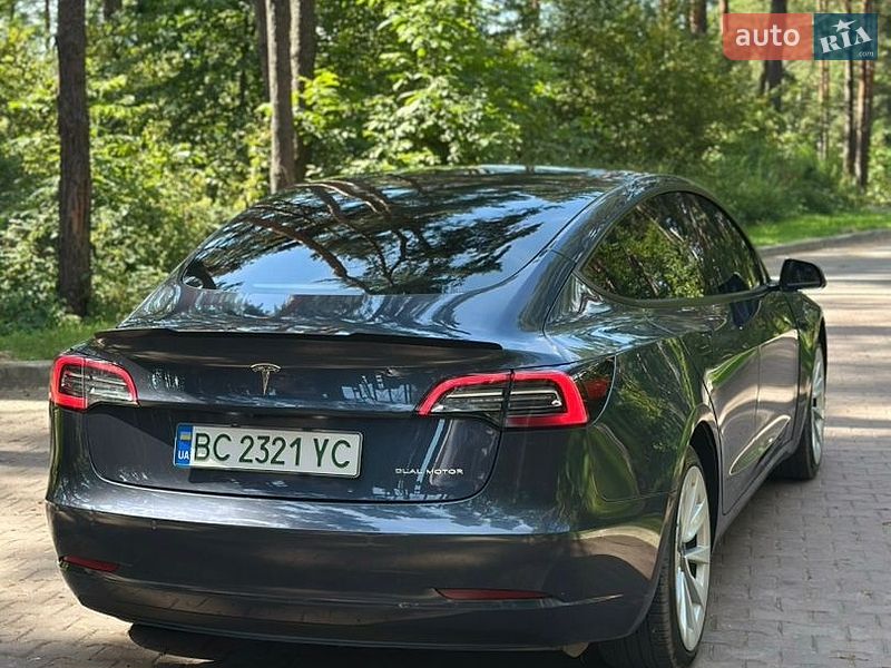 Седан Tesla Model 3 2021 в Львові фото 12 Седан Tesla Model 3 2021 в Львові