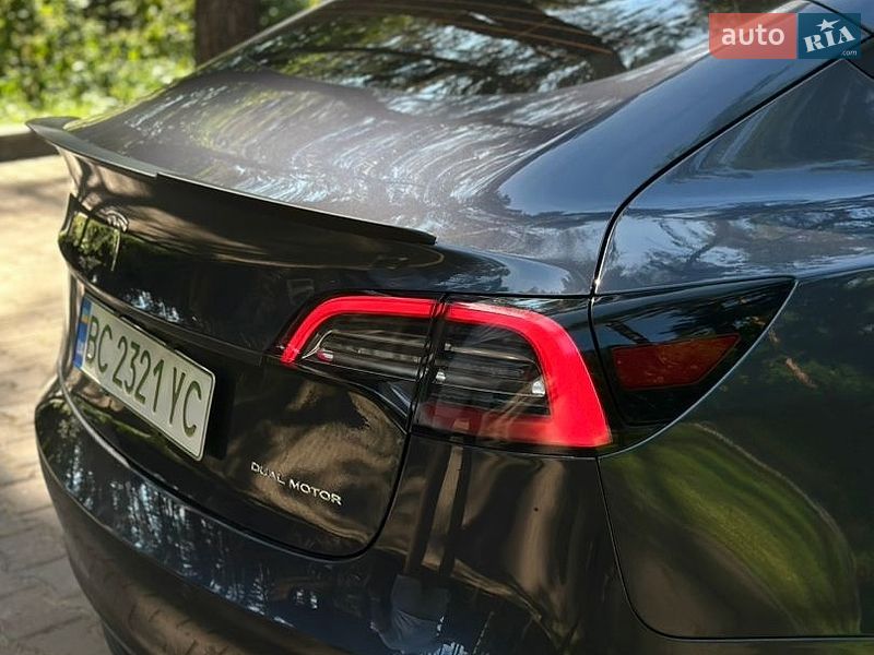 Седан Tesla Model 3 2021 в Львові фото 15 Седан Tesla Model 3 2021 в Львові