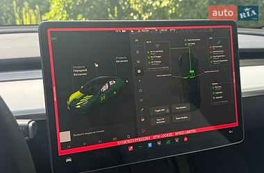 Седан Tesla Model 3 2023 в Харькове