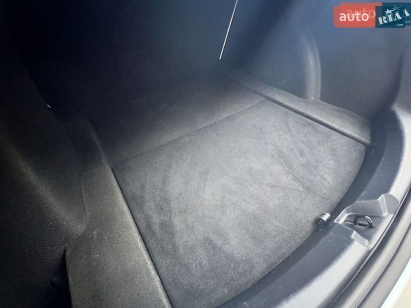 Седан Tesla Model 3 2021 в Виннице фото 10 Седан Tesla Model 3 2021 в Виннице
