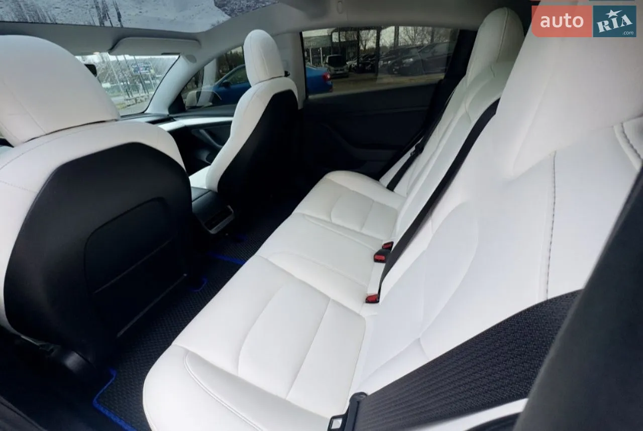 2021 Tesla Model 3 - мініатюра 13