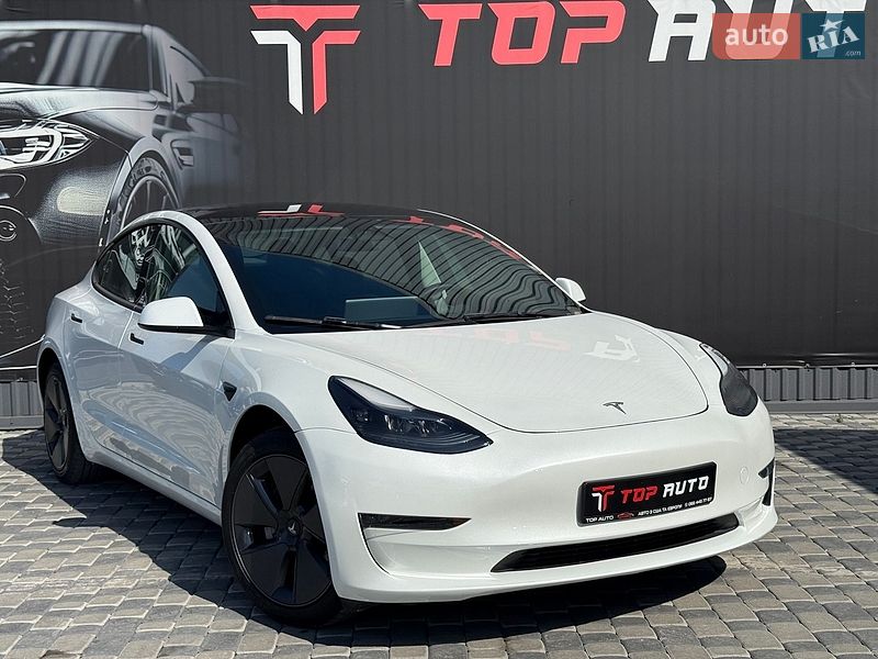 Седан Tesla Model 3 2023 в Львові фото 16 Седан Tesla Model 3 2023 в Львові